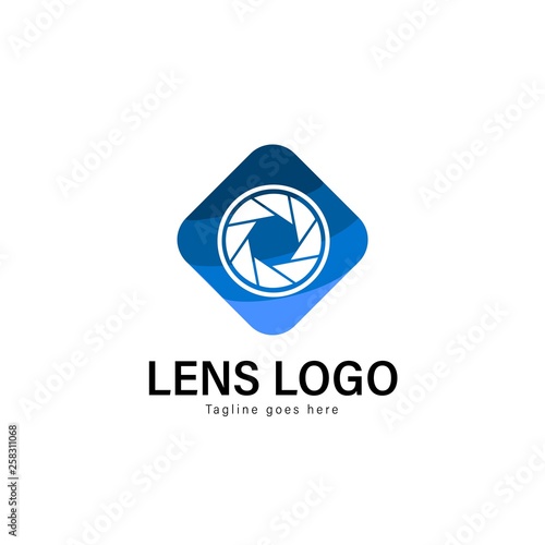 Lens logo template design. Lens logo with modern frame vector design