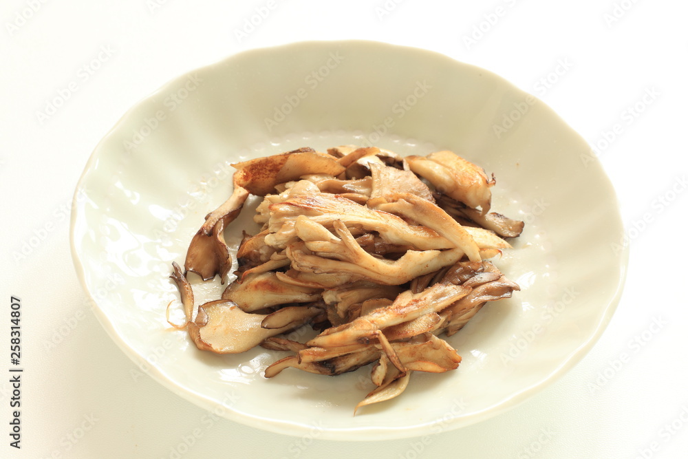 Japanese Maitake mushroom stir fried for vegetarian food