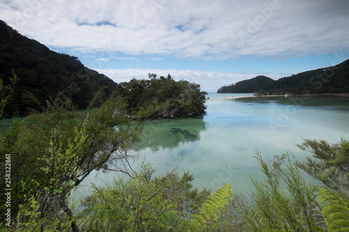 streams and lakes of New Zealand, mountains and tranquil scenes, New Zealand 