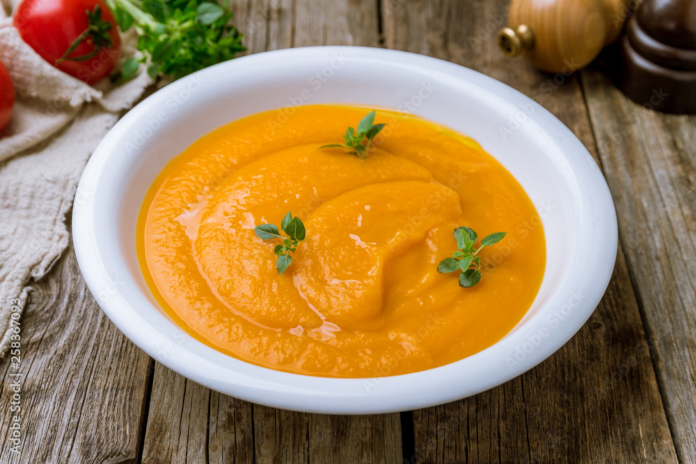 Soup cream of pumpkin Soup cream of pumpkin