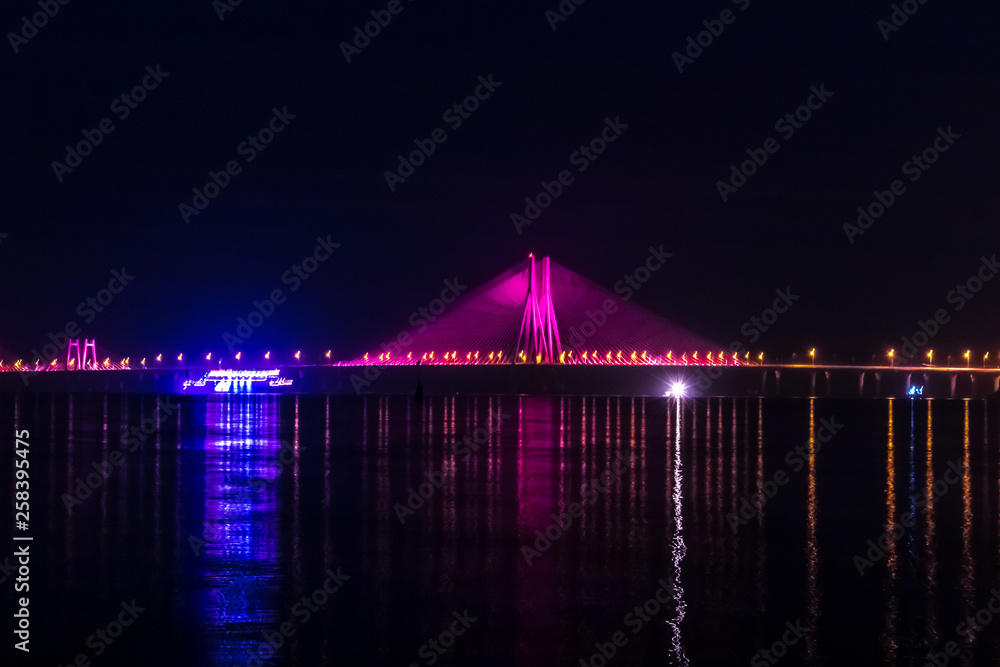 Fototapeta premium Night View of Bandra Worli Sea Link Bridge