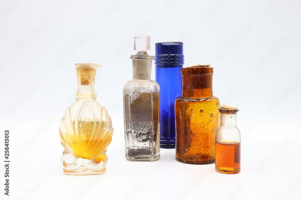 Antique Medicine Bottles, 1800s Victorian Era Antique Medicine Bottles, 1800s Victorian Era