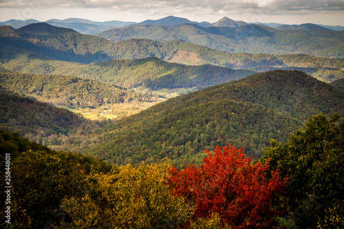 blue ridge and smoky mountains changing color in fall © digidreamgrafix