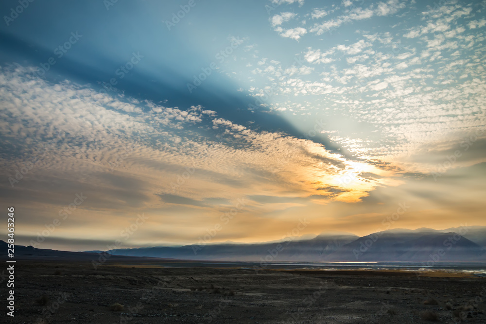 Fototapeta premium surreal Owens Lake at sunset in California Usa