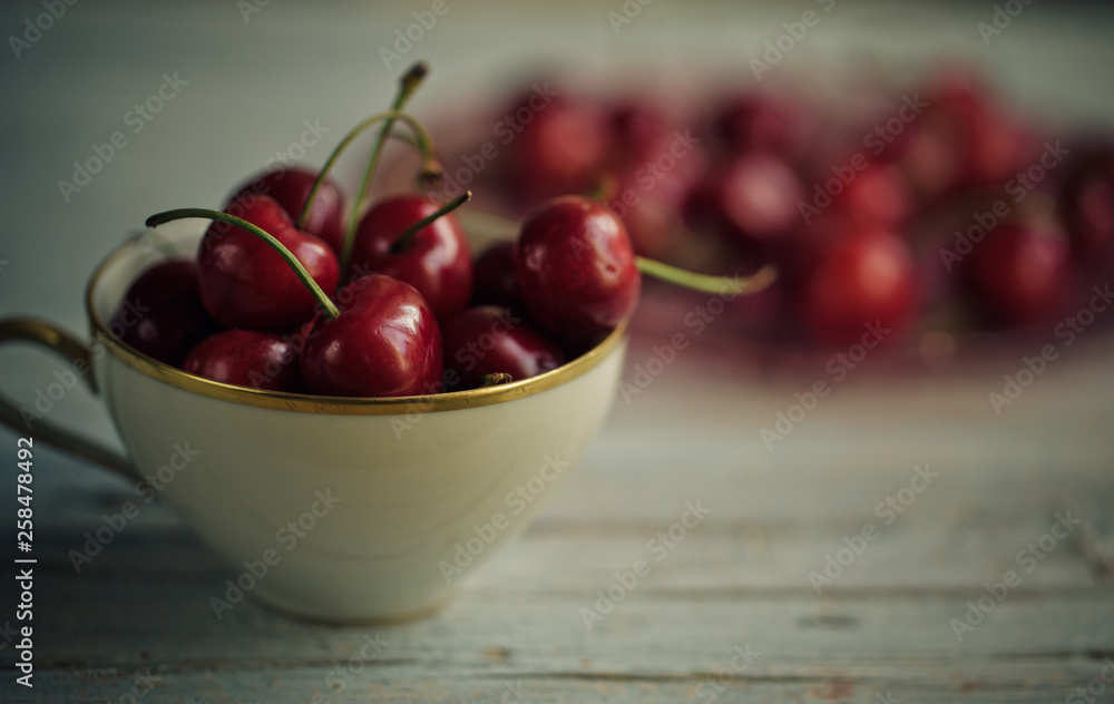 Sweet Cherries Sweet Cherries