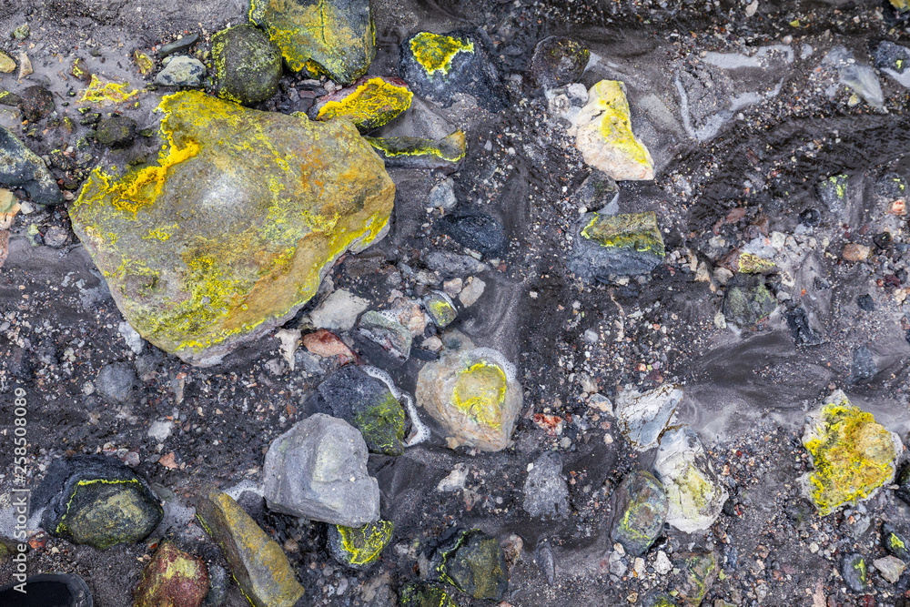 Obraz premium Hot mud and boilng sulphuric acid water on the lahar field, White Island active volcano, New Zealand