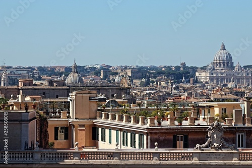 Panorama di Roma da Piazza del Quirinale © misterbike