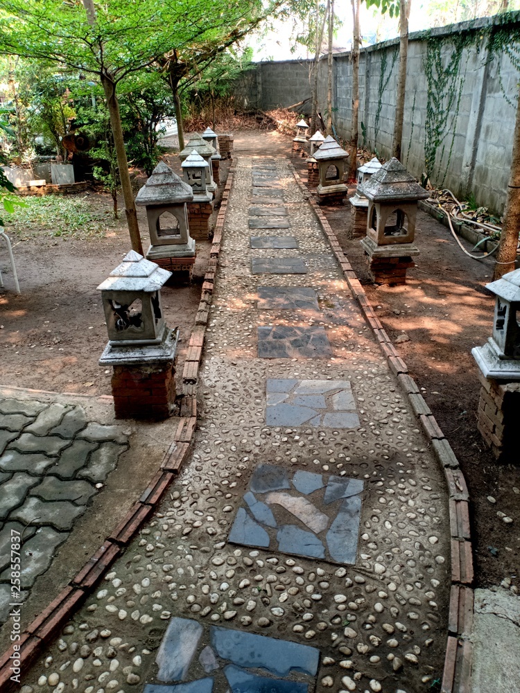 Naklejka premium japanese path3