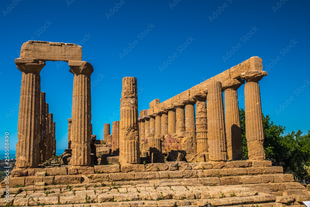 Temple of Juno (Hera), Valley of the Temples, Agrigento , Sicily, Italy. A UNESCO World Heritage Site, the largest archaeological site in the world..
