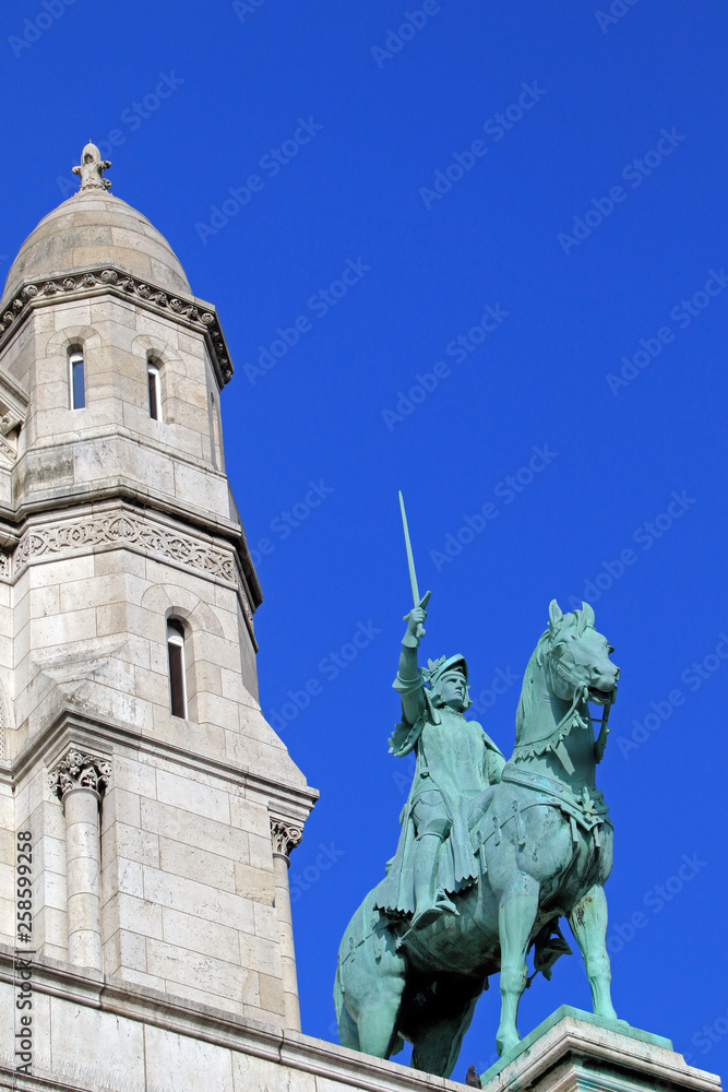 Statue in front of Basilica of the Sacred Heart of Paris,  Paris, France 