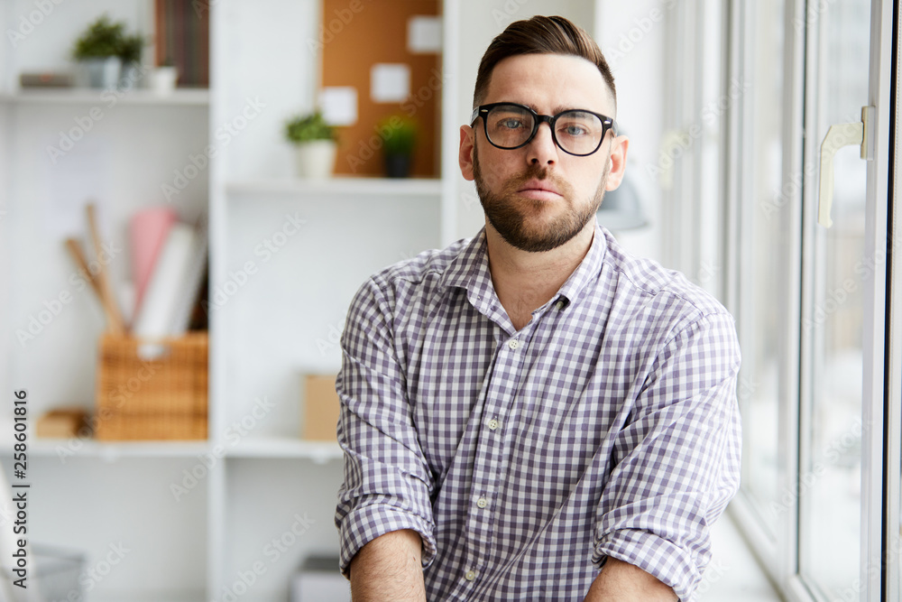 Fototapeta premium Casual employee