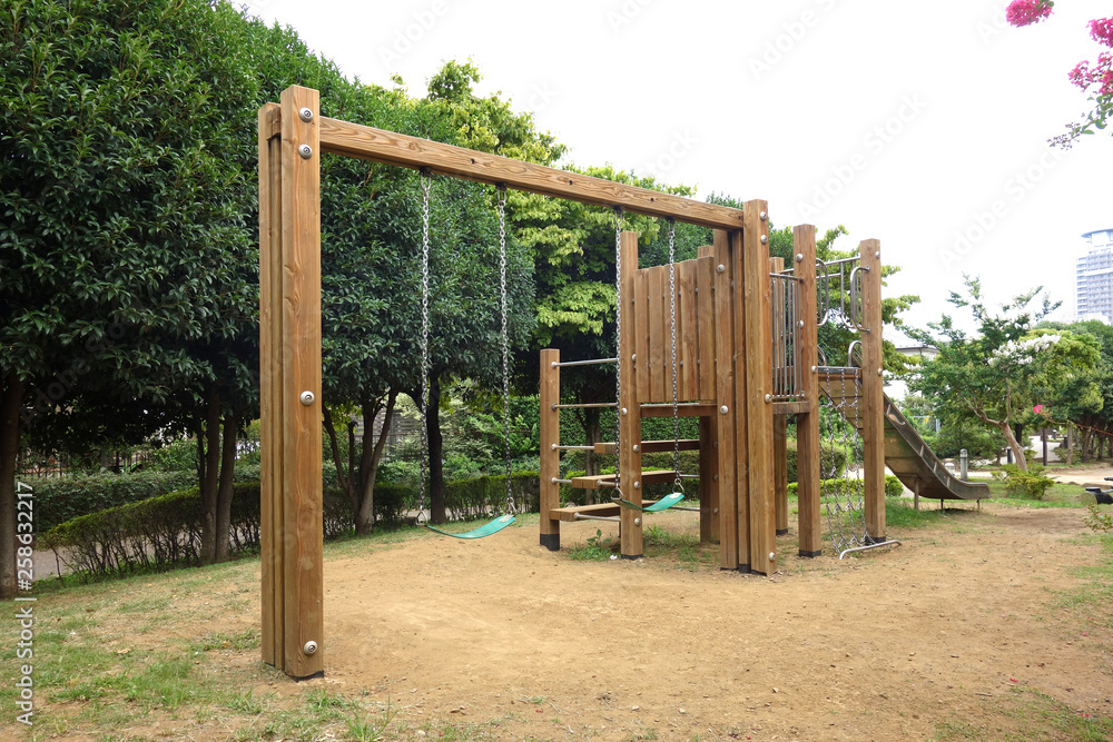 公園の遊具
