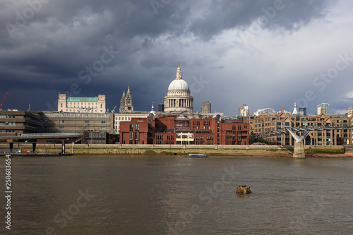 Fototapeta Naklejka Na Ścianę i Meble -  Photo from famous Saint Paul Cathedral after a storm, London, United Kingdom