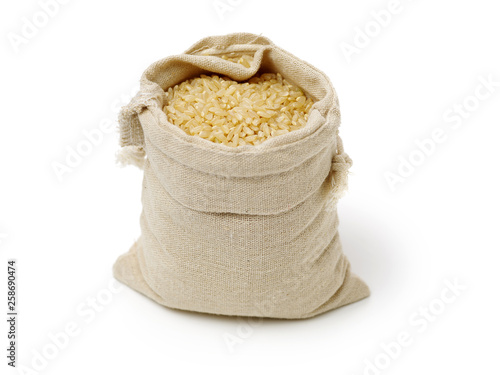 brown rice on white background