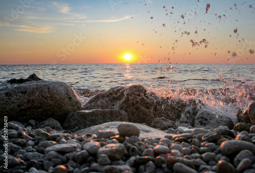 Sea drops on sunset background © Antonio Bruno