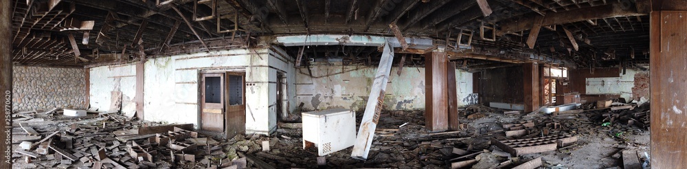 destruction,vandalism of an commercial building destruction,vandalism of an commercial building