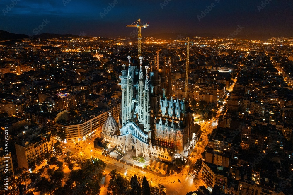 Sagrada Familia aerial view - obrazy, fototapety, plakaty 
