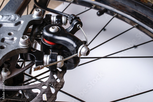 disc brakes on the bike. mountain bike repair