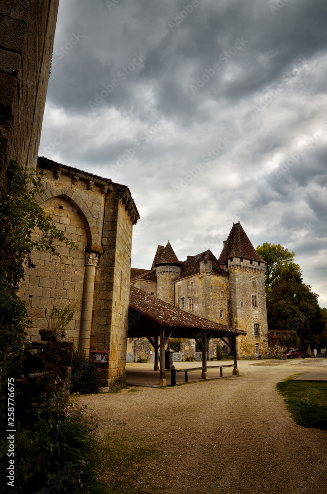 Saint-Jean-de-Cole is a medieval village in the north of the Dordogne, France