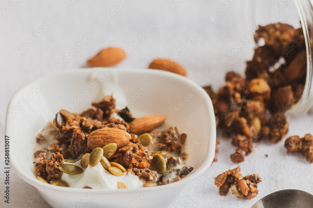 Orhanic Granola