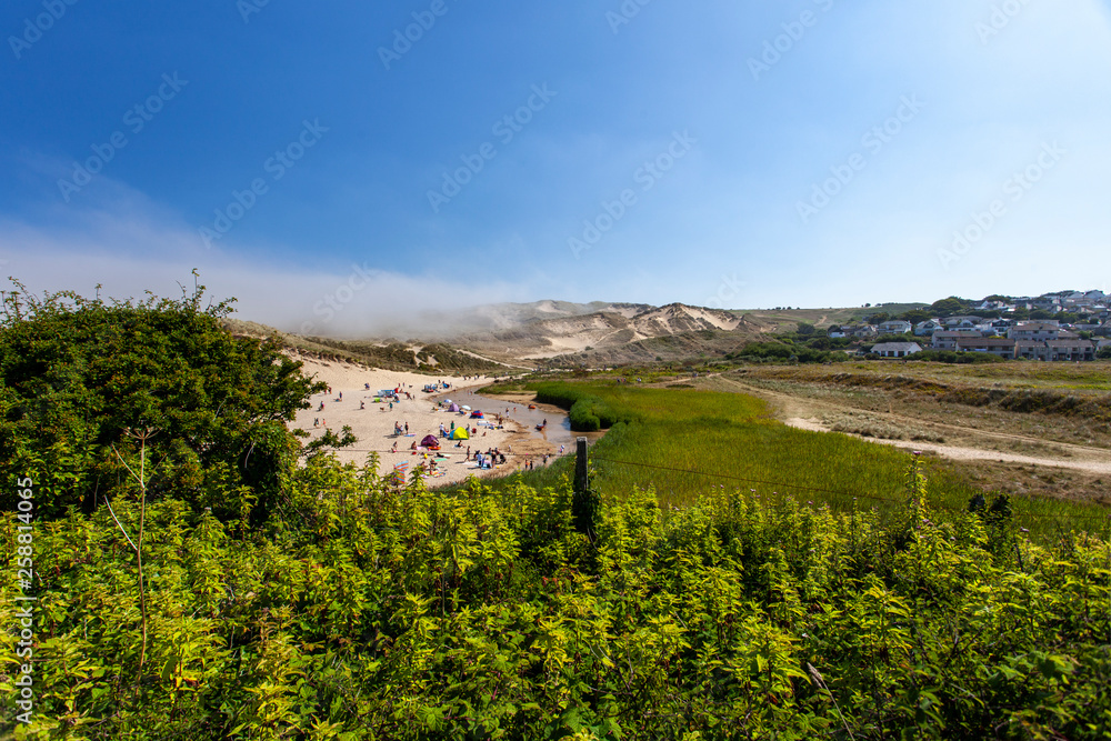 Obraz premium holywell bay holiday resort on the good weekend