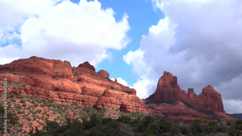 Time Laps, clouds flowing over red rocks in Sedona Arizona Time Laps, clouds flowing over red rocks in Sedona Arizona