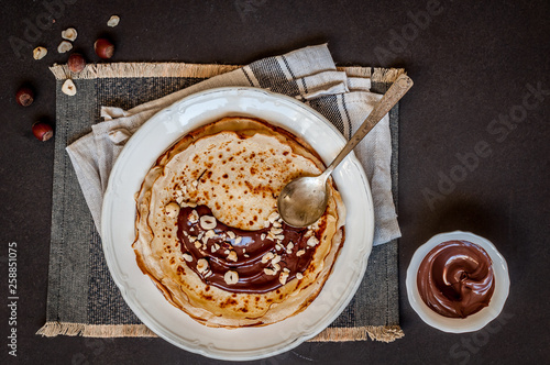 Crepes with Chocolate and Hazelnuts