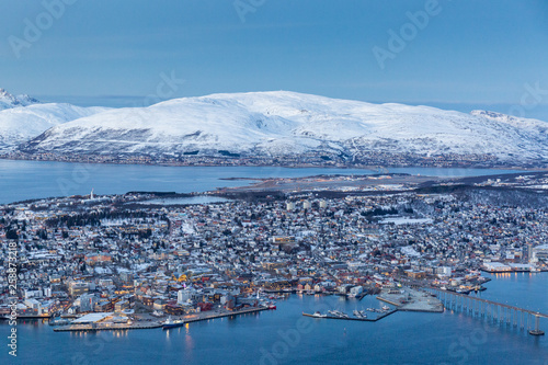 Ausblick vom Hausberg über Tromso