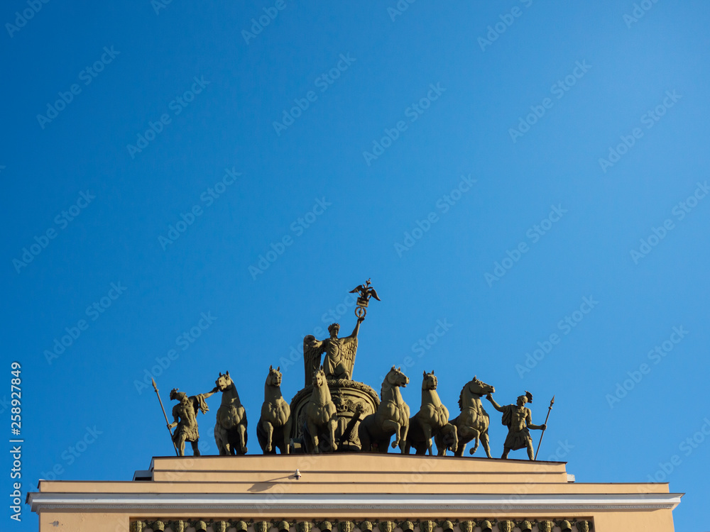 Obraz premium monument Headquarters in St. Petersburg