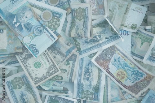 いろんな国のお札 お金 アジア ヨーロッパ など Stock Photo Adobe Stock