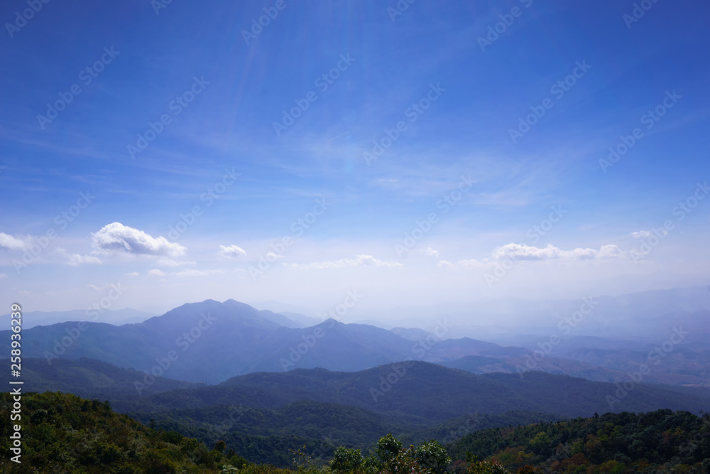 Fototapeta premium landscape with mountains and clouds