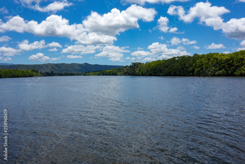 Auf dem Daintree River in Queensland Australien