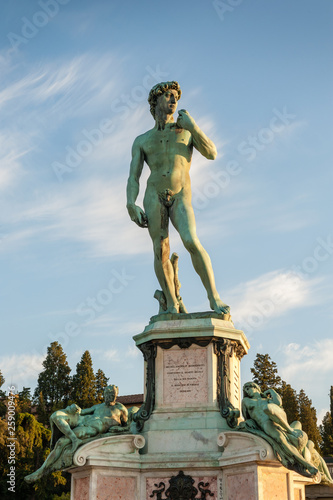 Statue of David Florence in Day light