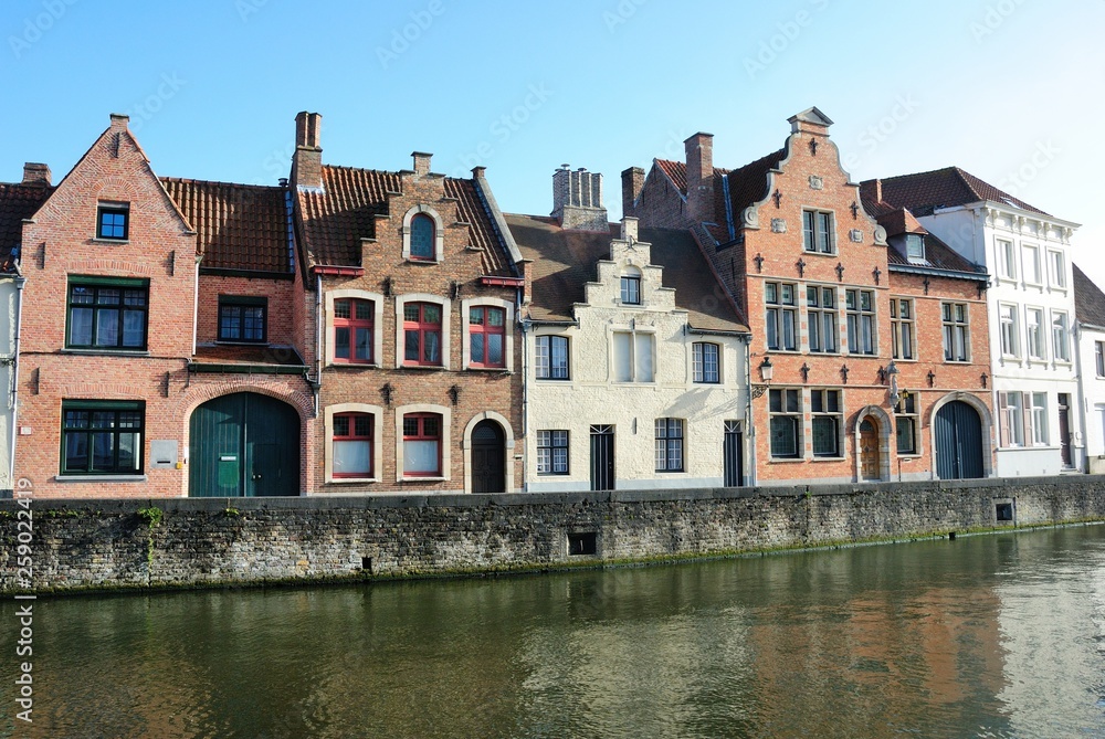 Medieval houses along the Potterierei street and Langerei canal in Brugge (Bruges), Belgium