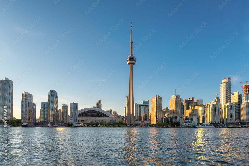 Beautiful Toronto city skyline at sunset - Toronto, Ontario, Canada. 