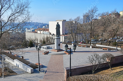  Russia.  Muravyov-Amursky square in Vladivostok in sunny winter day photo