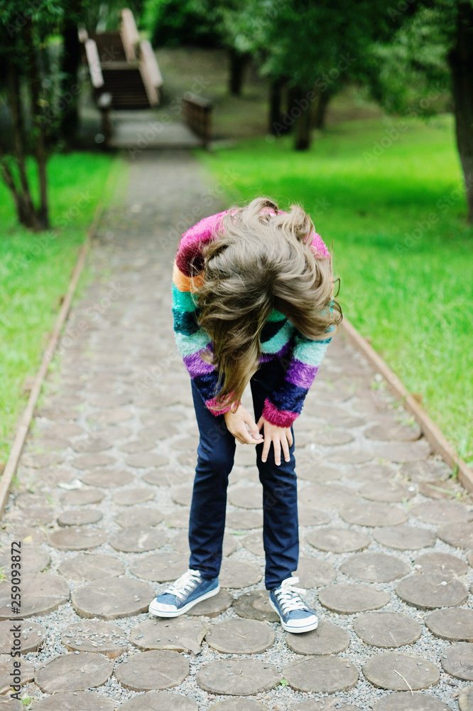 Fototapeta premium Kid girl in the park