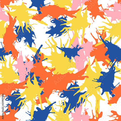 Bright summer seamless pattern with grunge brush splash. Hand drawn texture. Background  textile  backdrop  wrapper  fabric.