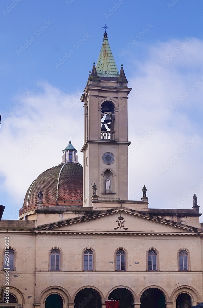 Fototapeta premium Santa Maria delle Grazie basilisa, San Giovanni Valdarno, Tuscany, Italy