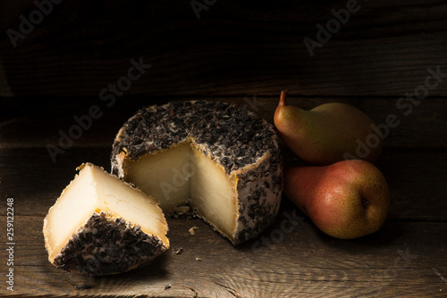 aged pecorino cheese with pears