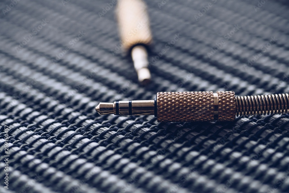 Naklejka premium 3.5 mm gold plated music jack connector