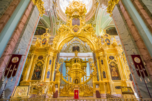Interior, Peter and Paul Cathedral, 18th-century Romanov dynasty burial site - Saint Petersburg, Russia © Piith Hant