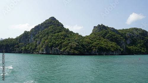 Mu Ang Thong Marine National-Park in Thailand © chriss73