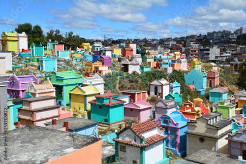 Cimetière Coloré Chichicastenango Guatemala photo