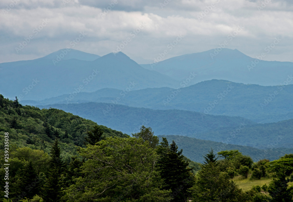 Fototapeta premium Scenic mountain vista in the summer season.