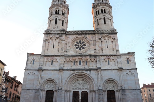 EGLISE SAINT PIERRE A MACON - SAONE ET LOIRE - BOURGOGNE