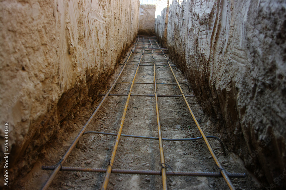 Fototapeta premium reinforcement metal framework for pouring concrete.