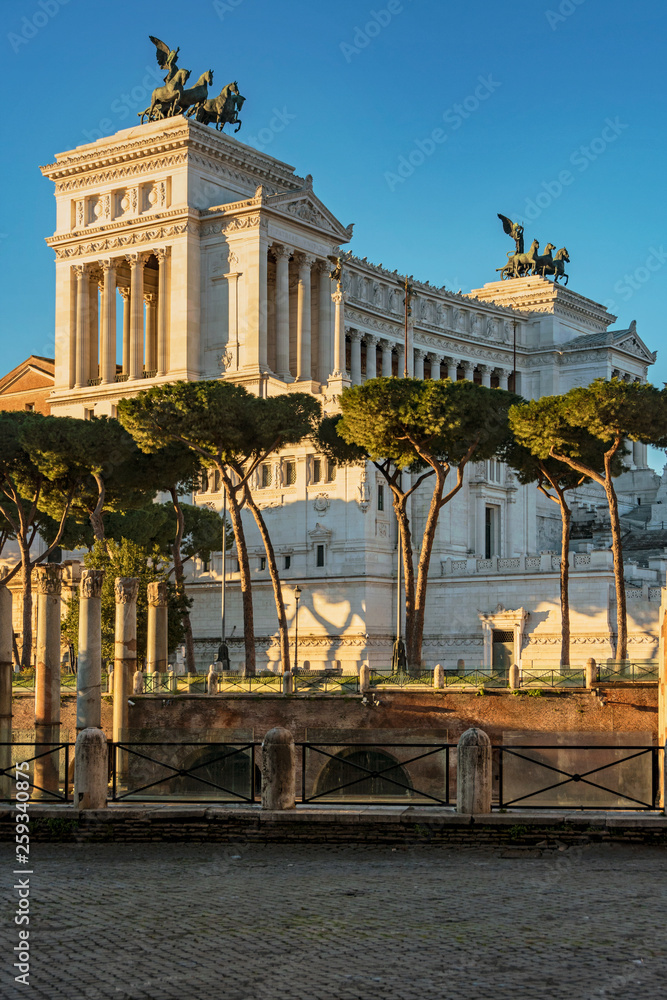 Fototapeta premium Vittoriano monument building with statue in Rome