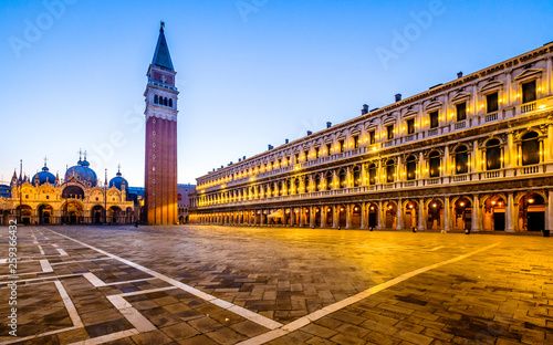 campanile at st marks square © fottoo
