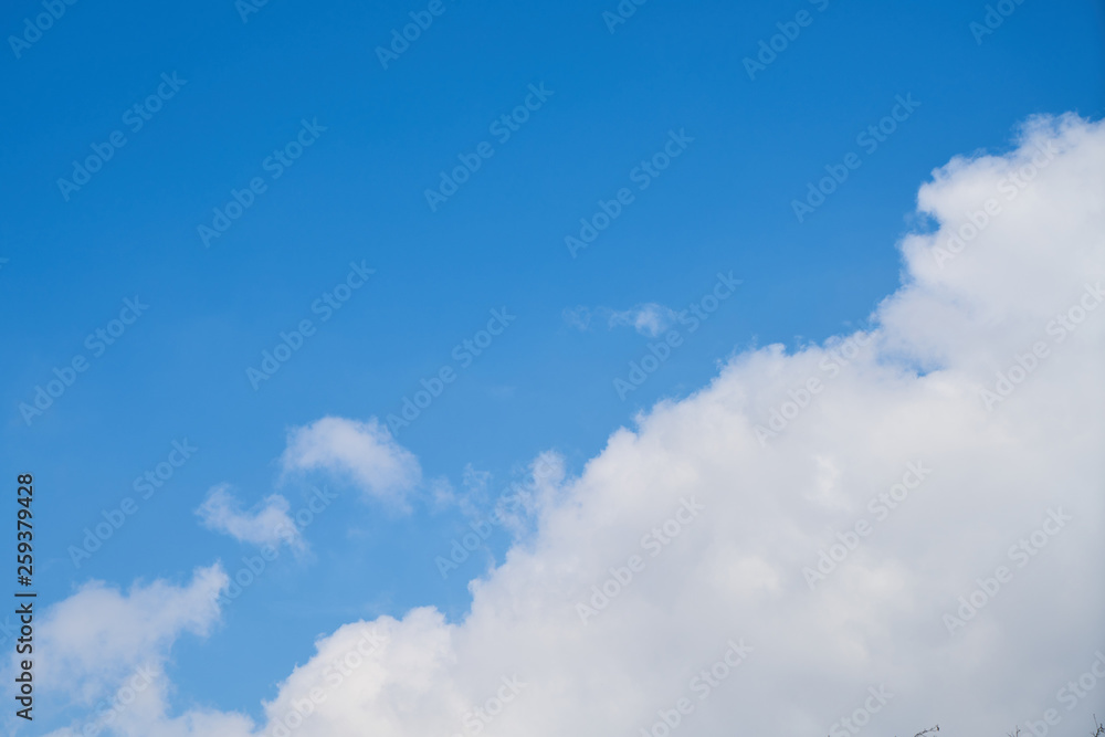 Blue sky and white clouds Blue sky and white clouds